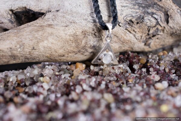 Кристален Амулет - Лунен Камък / Crystal Amulet - Moonstone