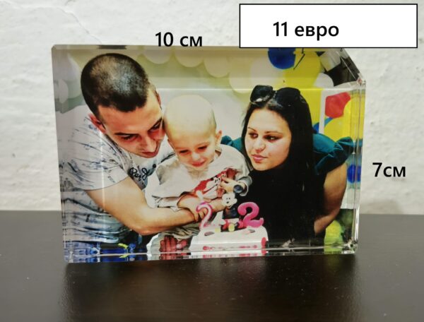 Фотокристал със снимка картинка и надпис по идея на клиента